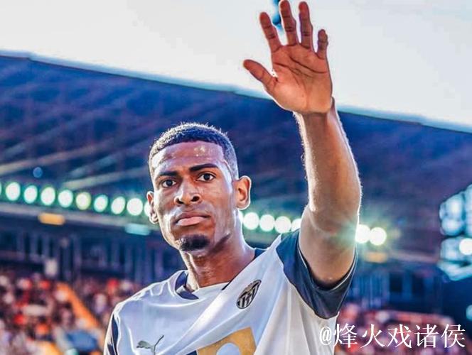 罗马诺：莫斯克拉曾拒绝意甲俱乐部的报价，他只想加盟阿森纳